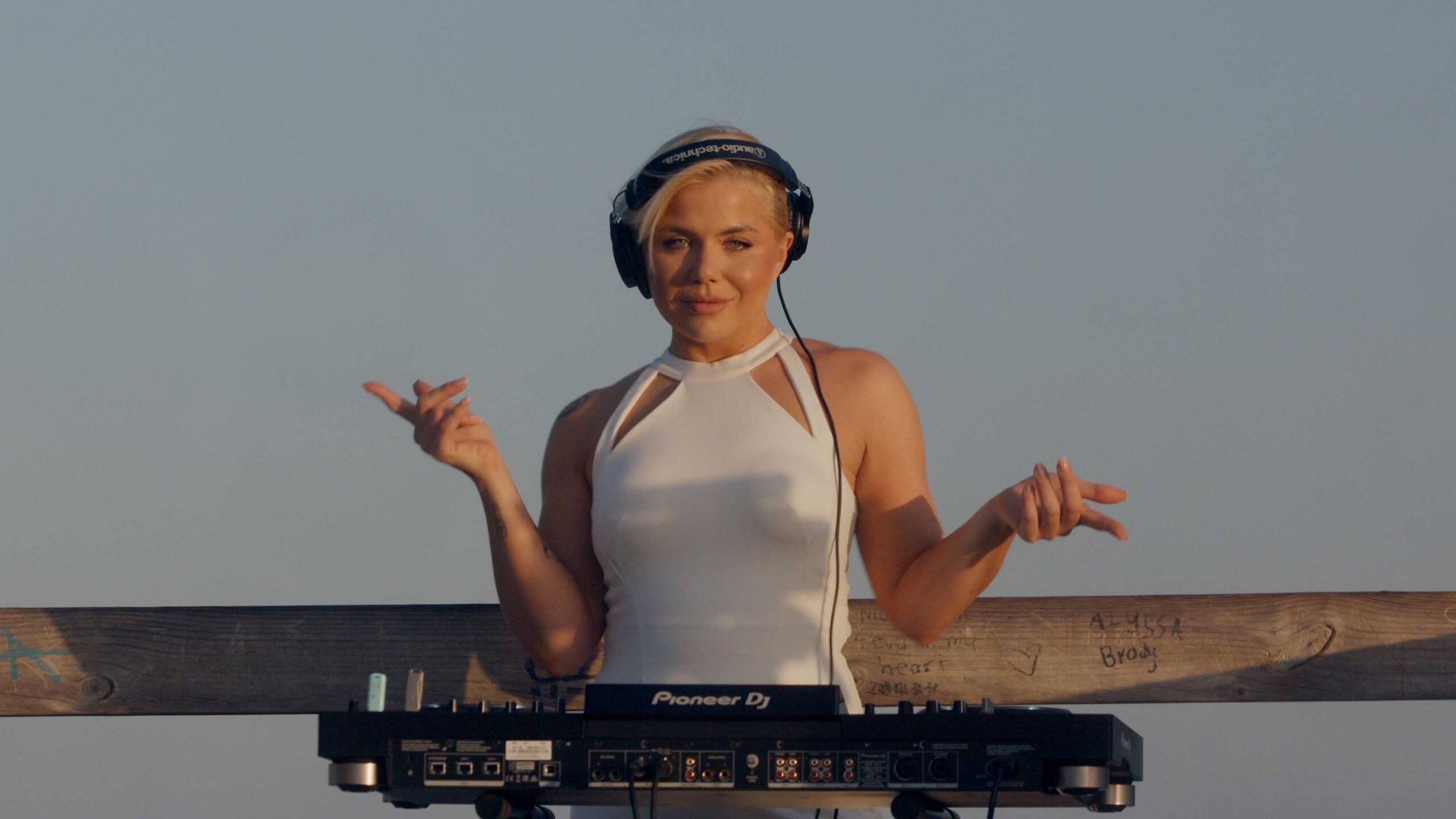 Multicamera DJ Sets